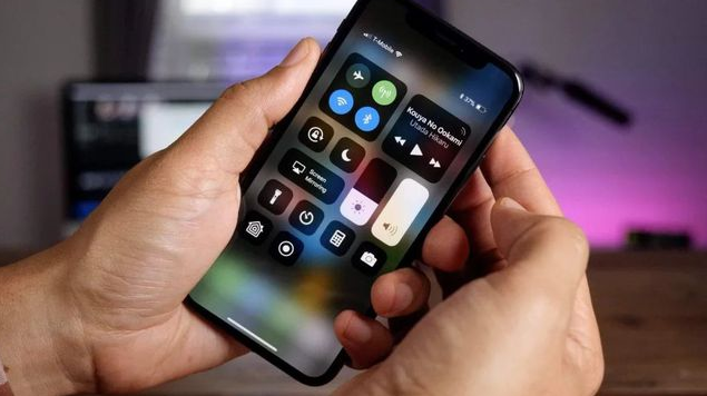 硚口苹果手机维修分享iPhone 12信号差怎么办 